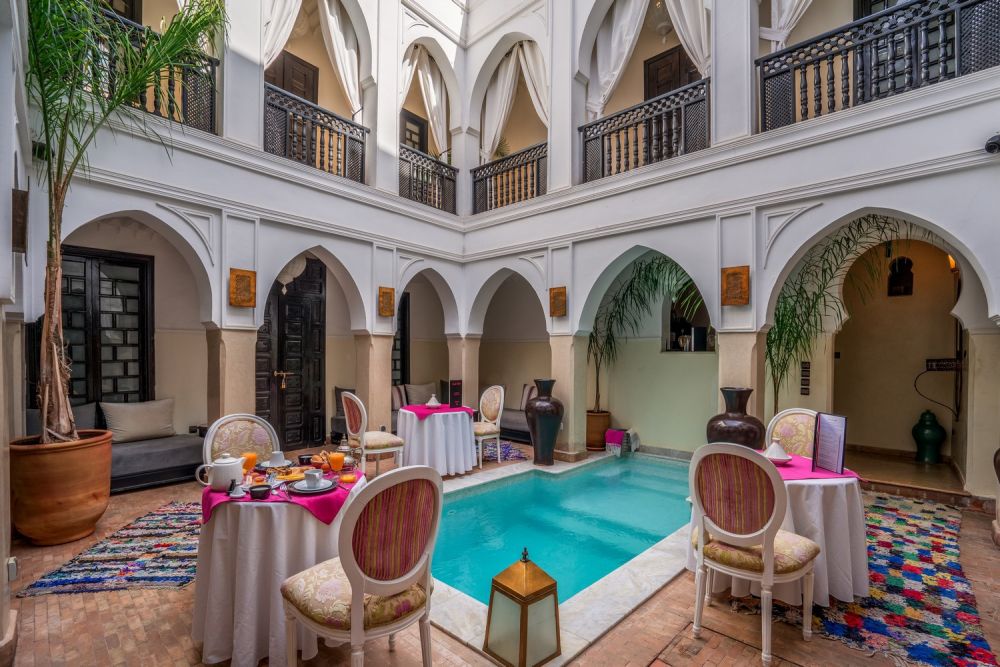 Riad à Marrakech et Lodge dans le désert d'Agafay